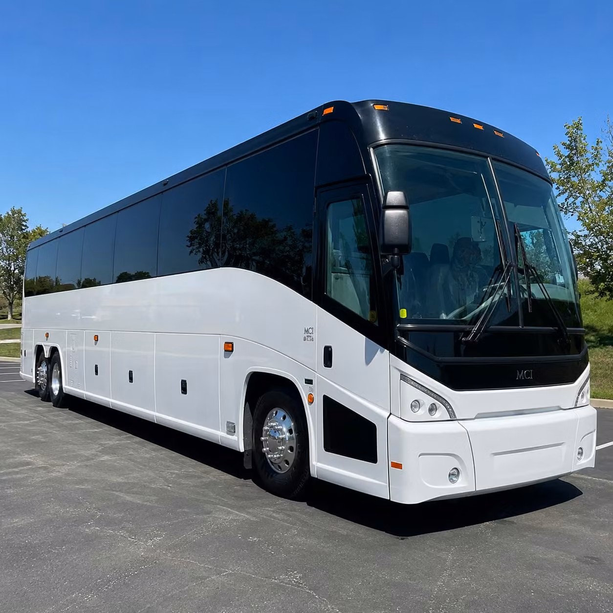 coachbusdowney com is the go to for corporate airport shuttle services in downey